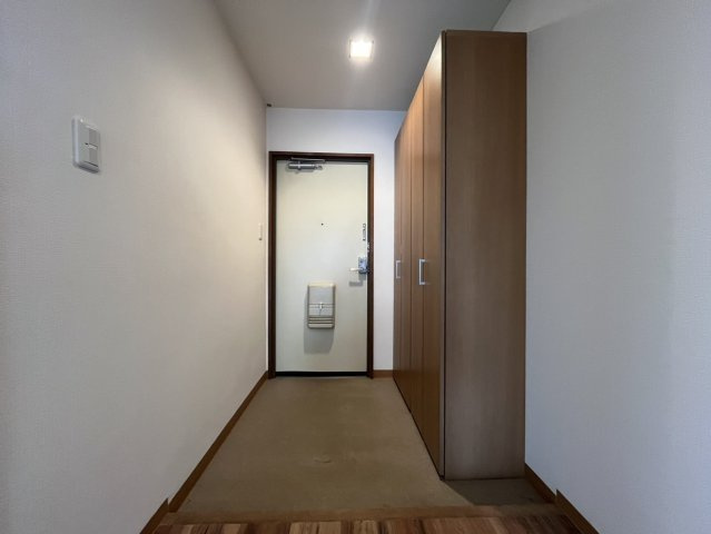 レジデンス川島の玄関|写真は２D