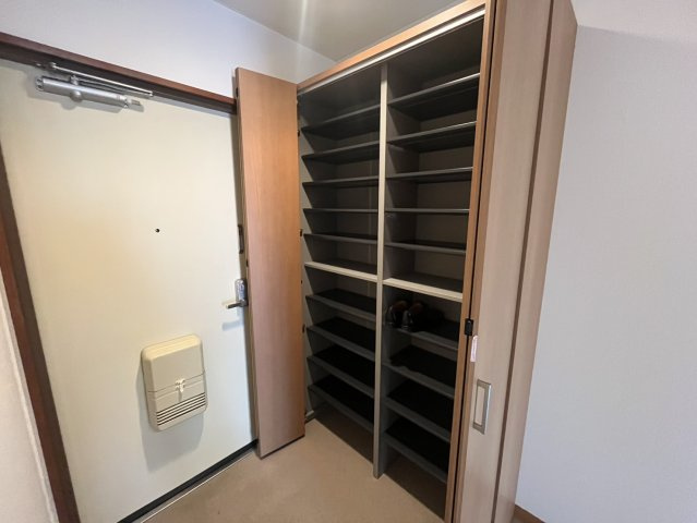 レジデンス川島の収納|写真は２D