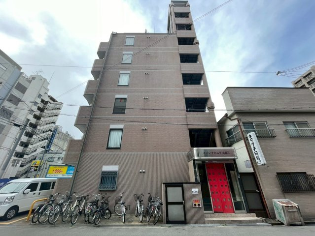 メゾンナカムラ北堀江の外観