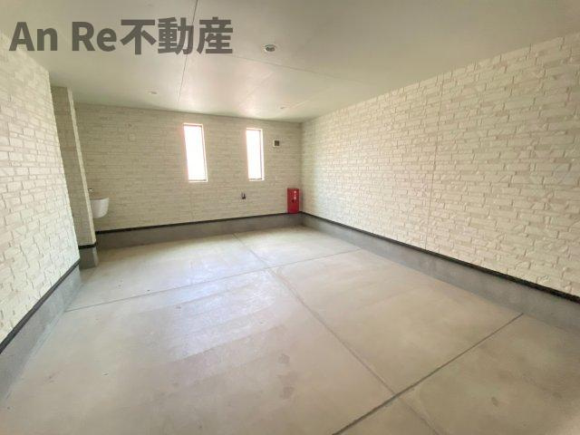 eterfort　A棟の駐車場