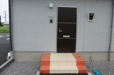 【エントランス】 | ルナフィールド | 建物の内部です