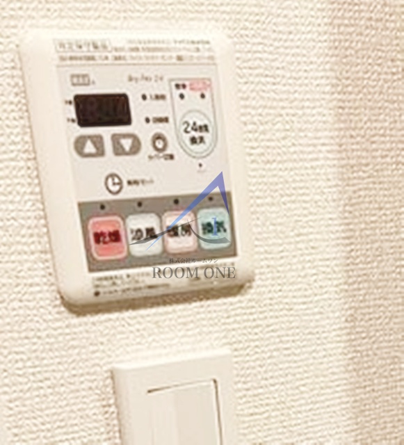 ビバリーホームズ常盤台Ⅲの設備|浴室乾燥機です。