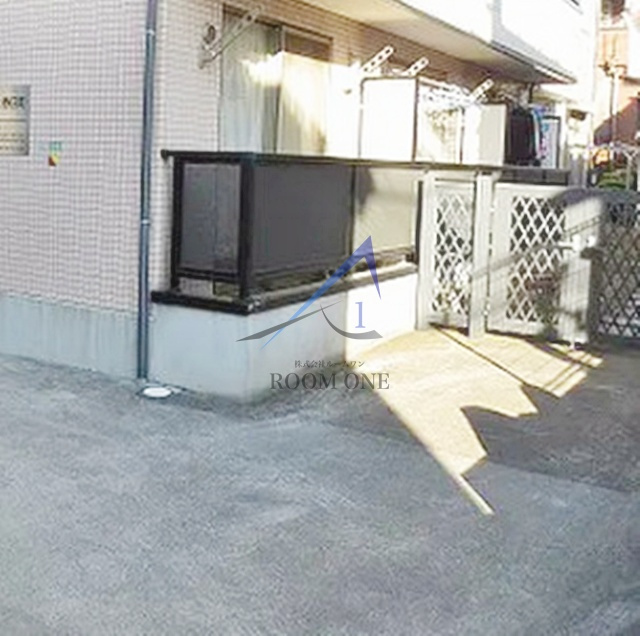 フェリーチェ春日町のエントランス|エントランスです。