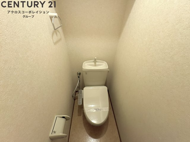 ゆったり落ち着けるトイレです