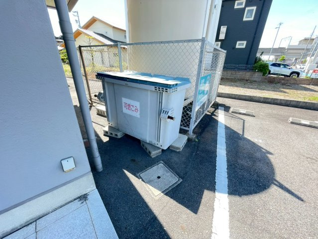 岡田ビルの外観
