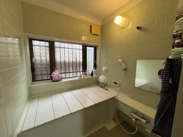 柏市みどり台　中古戸建　平成7年築　の浴室