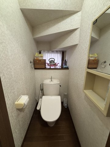 柏市みどり台　中古戸建　平成7年築　のトイレ