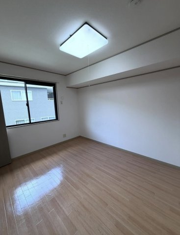 ラムールの居間・リビング