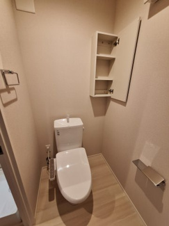 【トイレ】 | シュシュ・ドミールⅡ | シンプルで使いやすいトイレです