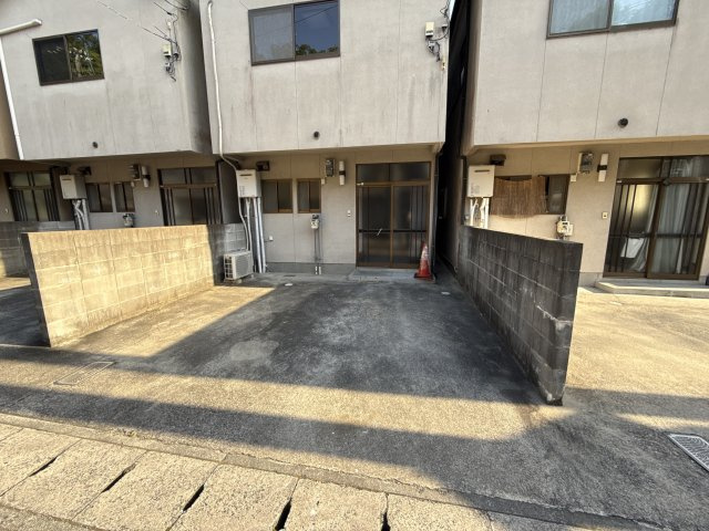氷室団地（山冨）の駐車場