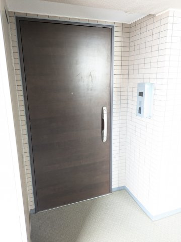 パークホームズ新川崎東の玄関