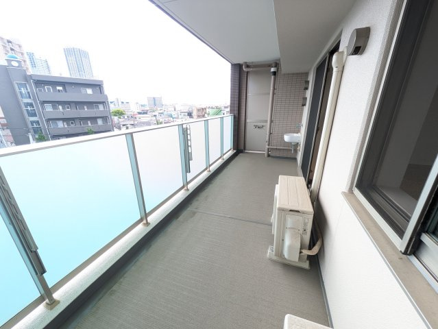 パークホームズ新川崎東のバルコニー