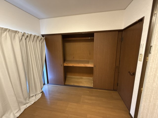 氷室団地（山冨）の洋室