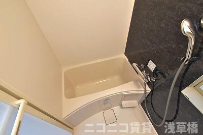 グランクオール代田橋の浴室|別号室イメージの為、現状を優先致します。