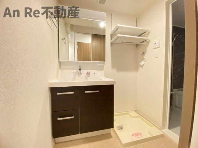 さいたま市緑区大字大門のアパートの洗面所