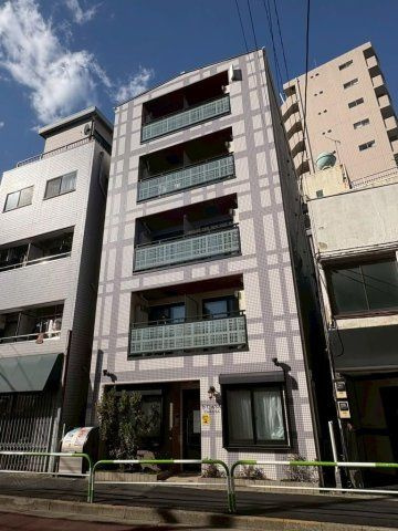 ｂ＇ＣＡＳＡ　ＴＡＢＡＴＡのエントランス
