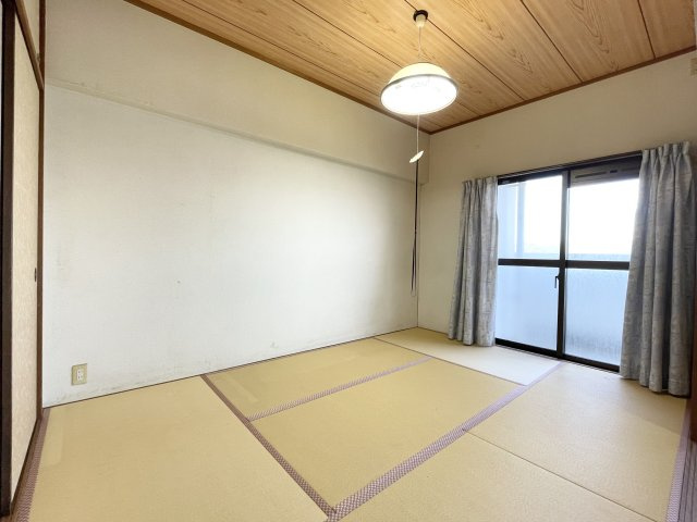 フォーレ東望の和室