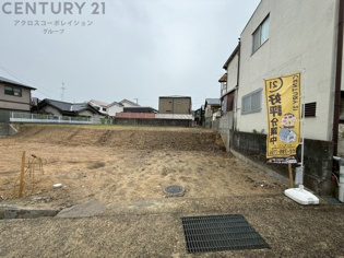 駅前の商業施設「アピア」が徒歩圏内で買い物が非常に便利です。