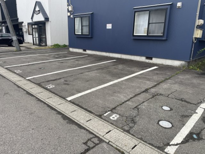 【駐車場】 | メイプル弐拾壱番館