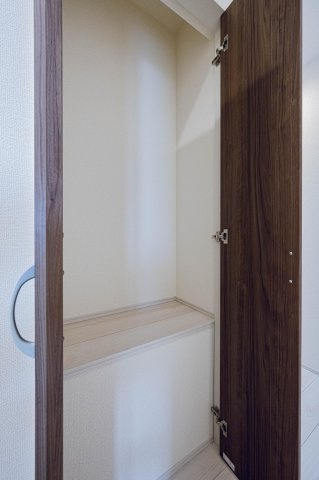 ブルーミングガーデン豊見城市豊見城3号棟の収納