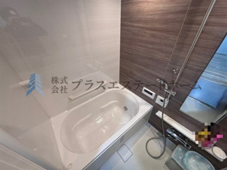 【浴室】 | カシータ須磨板宿 | 浴室乾燥機付きユニットバスで雨の日のお洗濯にも大活躍♪

