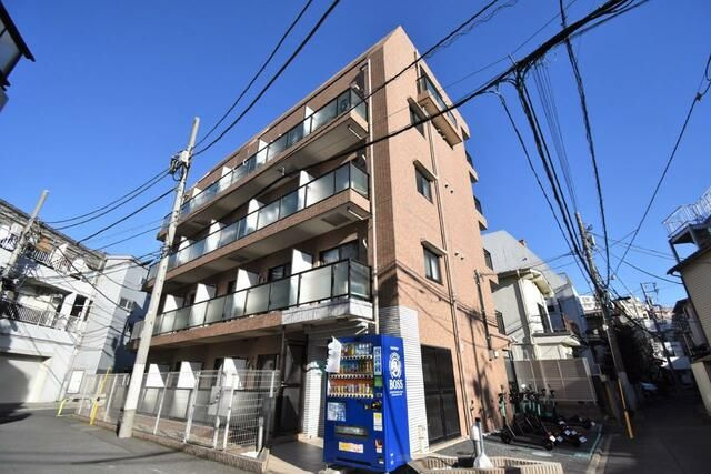 アリーチェ高田馬場の外観