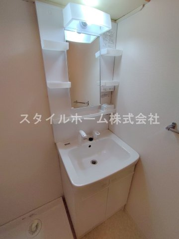 フレスコラヴィエの洗面所