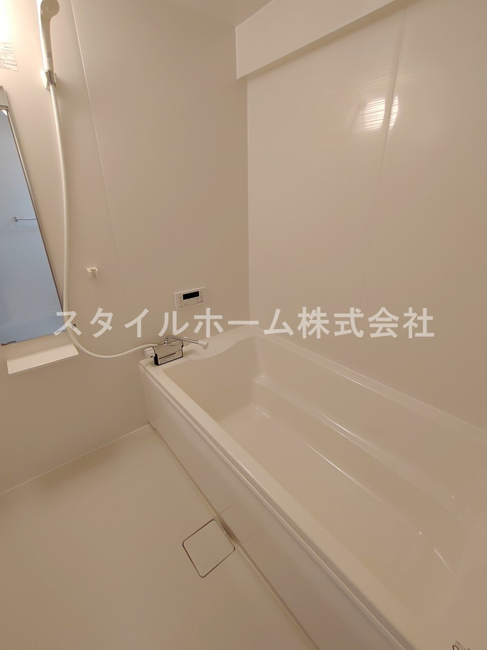 フレスコラヴィエの浴室