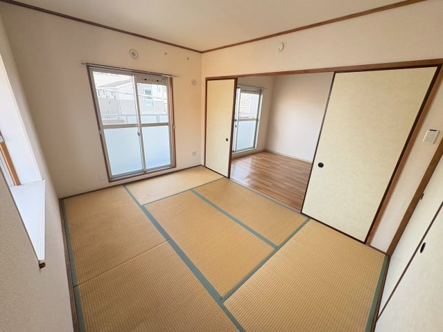 クレール北浜の和室