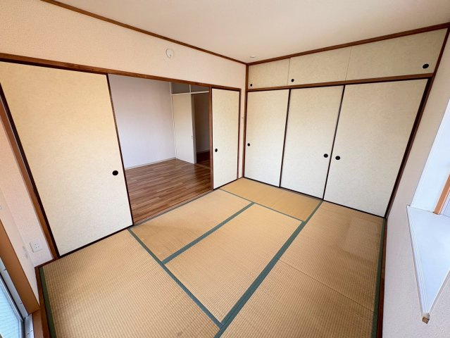 クレール北浜の和室