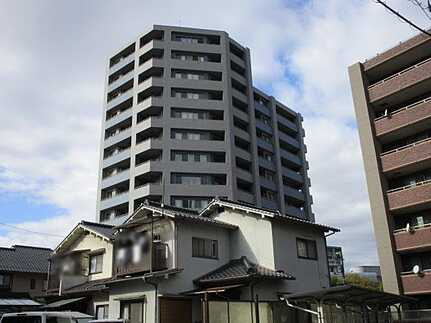 D’クラディア西原駅前の外観