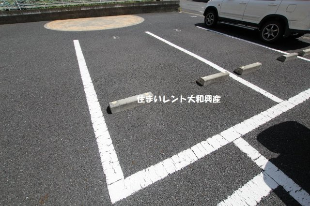 Blossom Garden２の駐車場