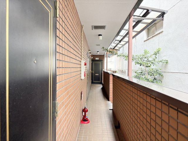 南塚口ファインコートのエントランス