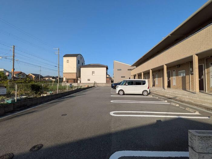 プロミネンスの駐車場