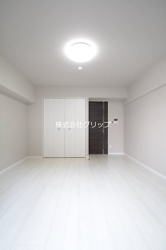 Le'a MARKS関内吉田町の居間・リビング