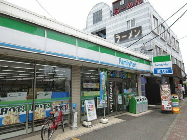 ファミリーマート