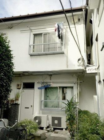 文京区根津2丁目のアパートの画像