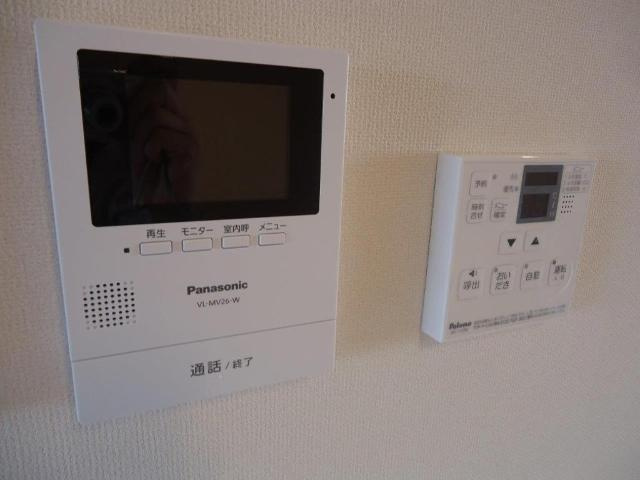 ルーラル高良内のセキュリティ|カメラ付インターホン
