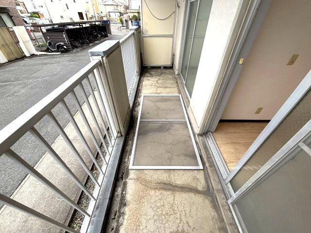 エムテック藤井寺のバルコニー