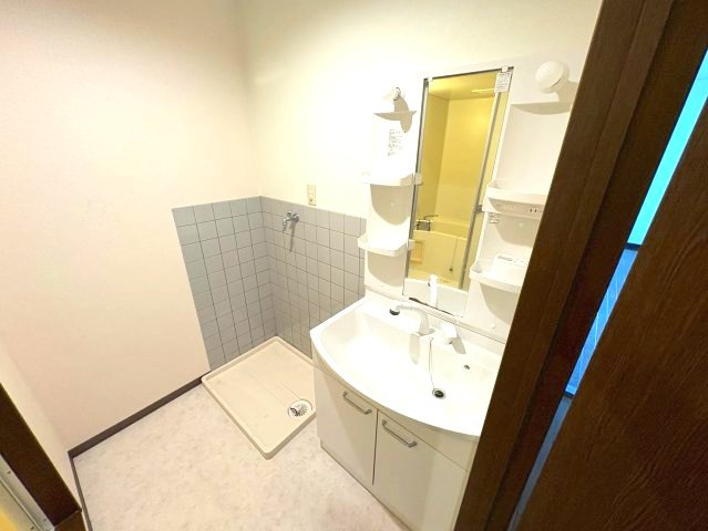 マンションウメノの洗面所