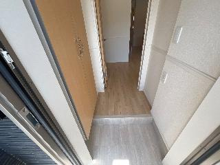 パドレ　ムールトメスクの玄関|玄関