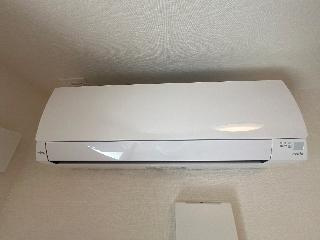 パドレ　ムールトメスクの設備|エアコン