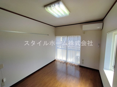 【洋室】 | セントラルヒルズ　C