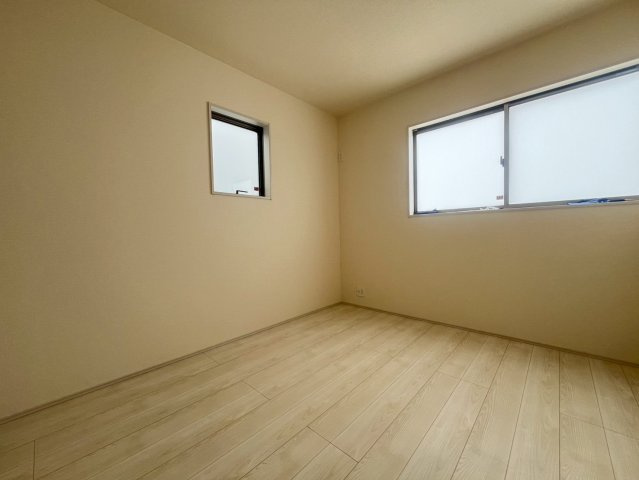 うるま市前原新築戸建て 1号棟（全10棟）の洋室|洋室3：5.2帖