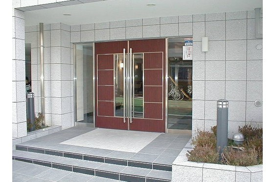 【エントランス】