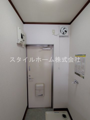 セントラルヒルズ　Cの玄関