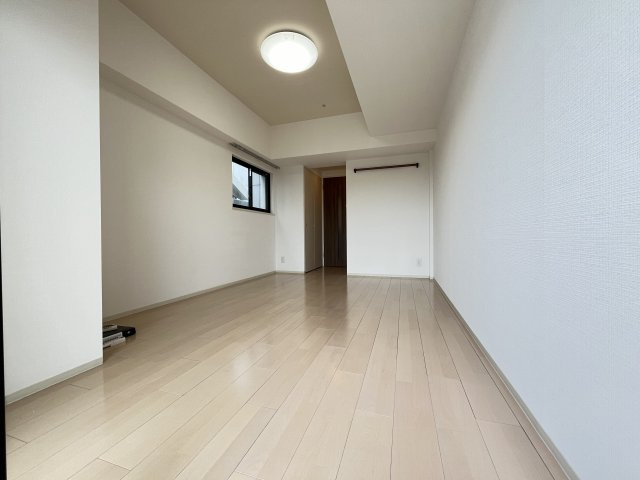 【洋室】ミュプレ江坂