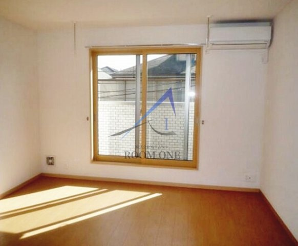 ラ・ペジーブルの居間・リビング|洋室のお部屋です。