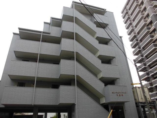 センチュリーパーク六番町の外観