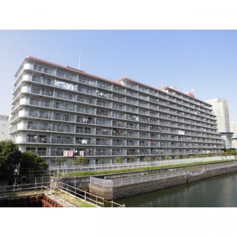 ニューライフマンション木場の外観